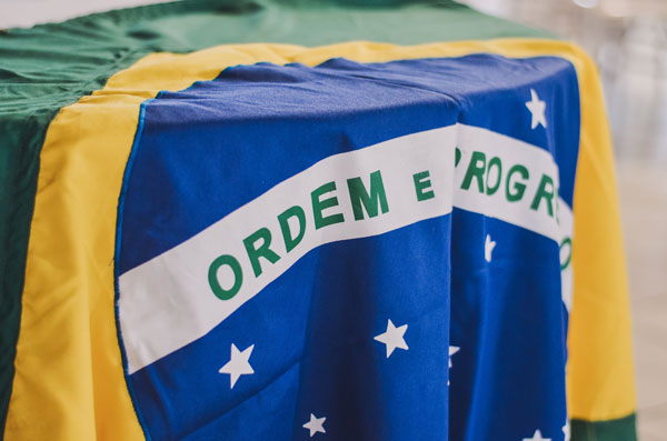 photo d'un drapeau brésilien